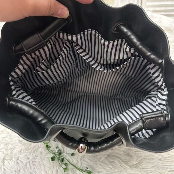 Givenchy Parfums Womens‎ Open Top Cinched Polished Faux Leather Tote Bag Black - Picture 9 of 12